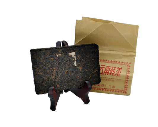 2001 Dayi Shou Pu Erh Brick