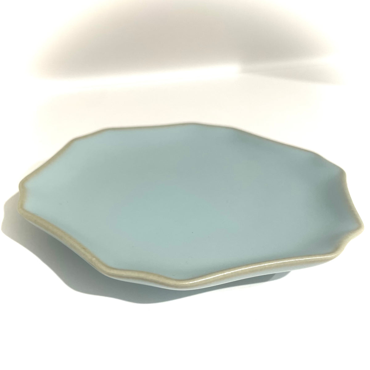 Lin’s Ceramic Studio Celadon Teeboot (Chapan)
